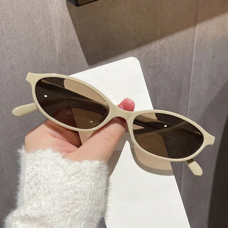 نظارات شمسية جديدة بتصميم عين  - مراجعة Women'S Fashion Eyeglasses وسعره