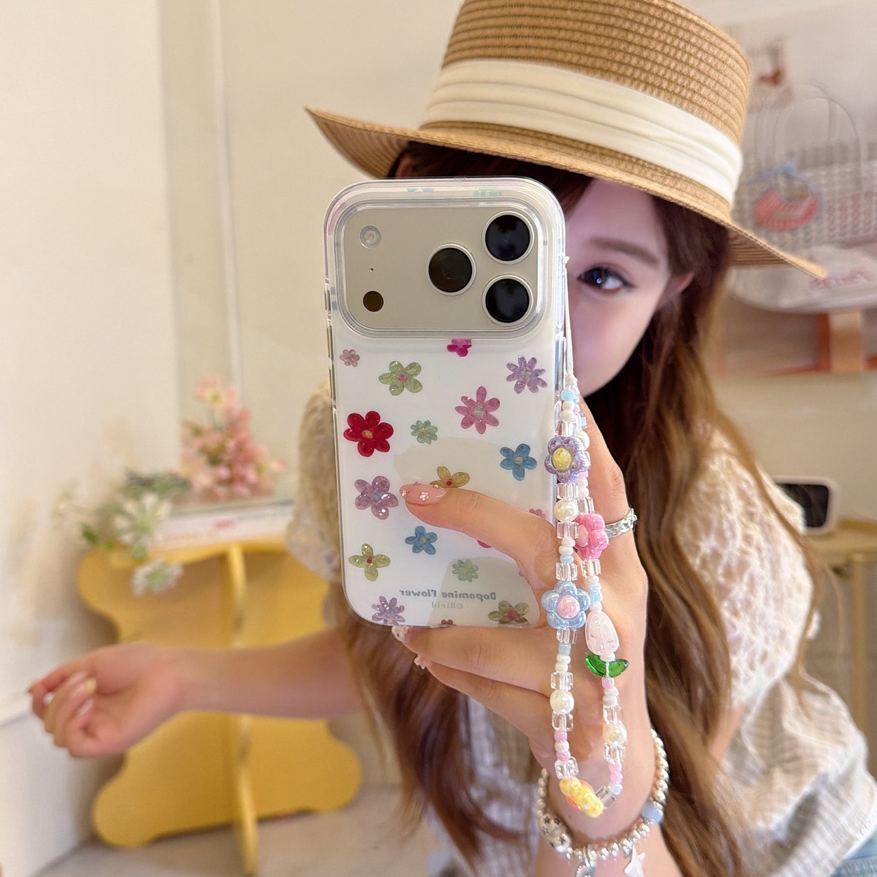 غطاء هاتف أنيق على الطراز الأو - مراجعة Women Fashion Style وسعره