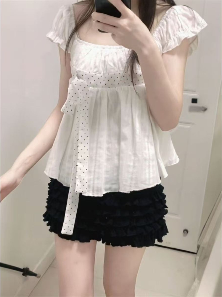 طقم نسائي كوري أنيق من قطعتين  - مراجعة Puff Sleeve Blouse وسعره