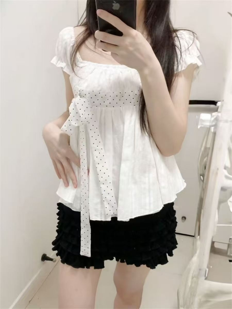 طقم نسائي كوري أنيق من قطعتين  - مراجعة Puff Sleeve Blouse وسعره