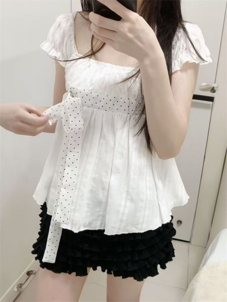 طقم نسائي كوري أنيق من قطعتين  - مراجعة Puff Sleeve Blouse وسعره