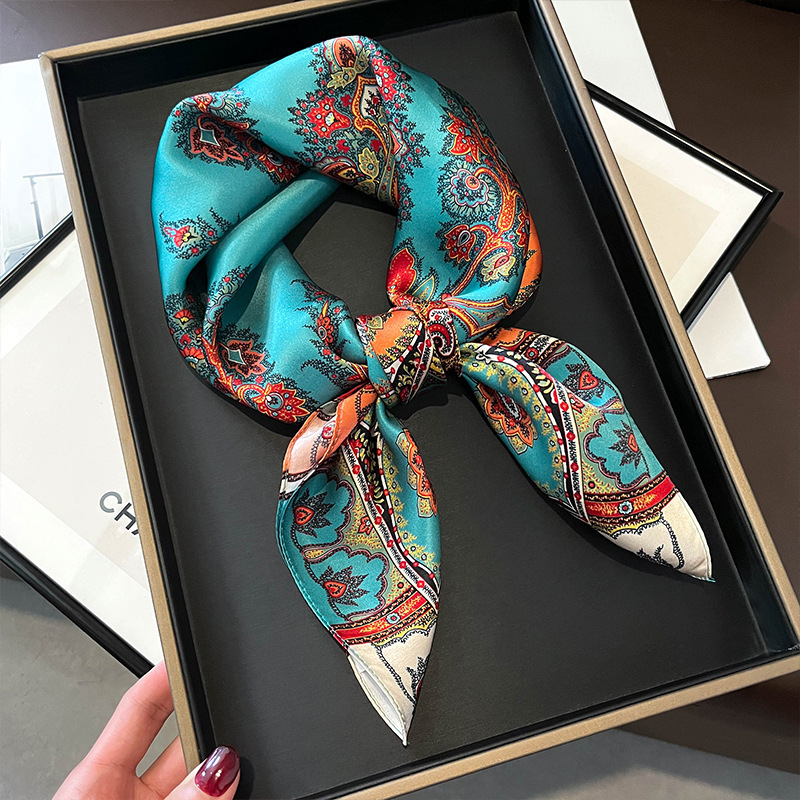 وشاح مربع من الحرير الحقيقي لع - مراجعة Women Fashion Necktie وسعره